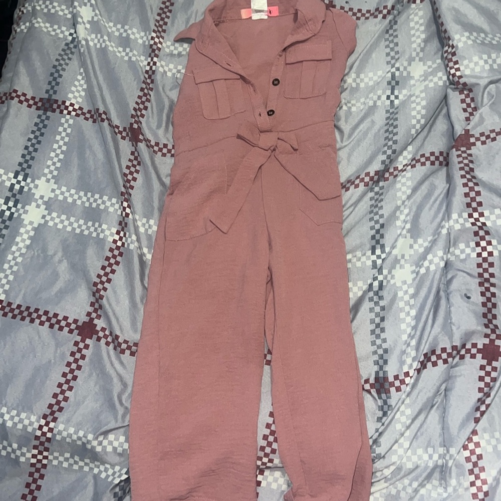 One piece 2Hip size 4